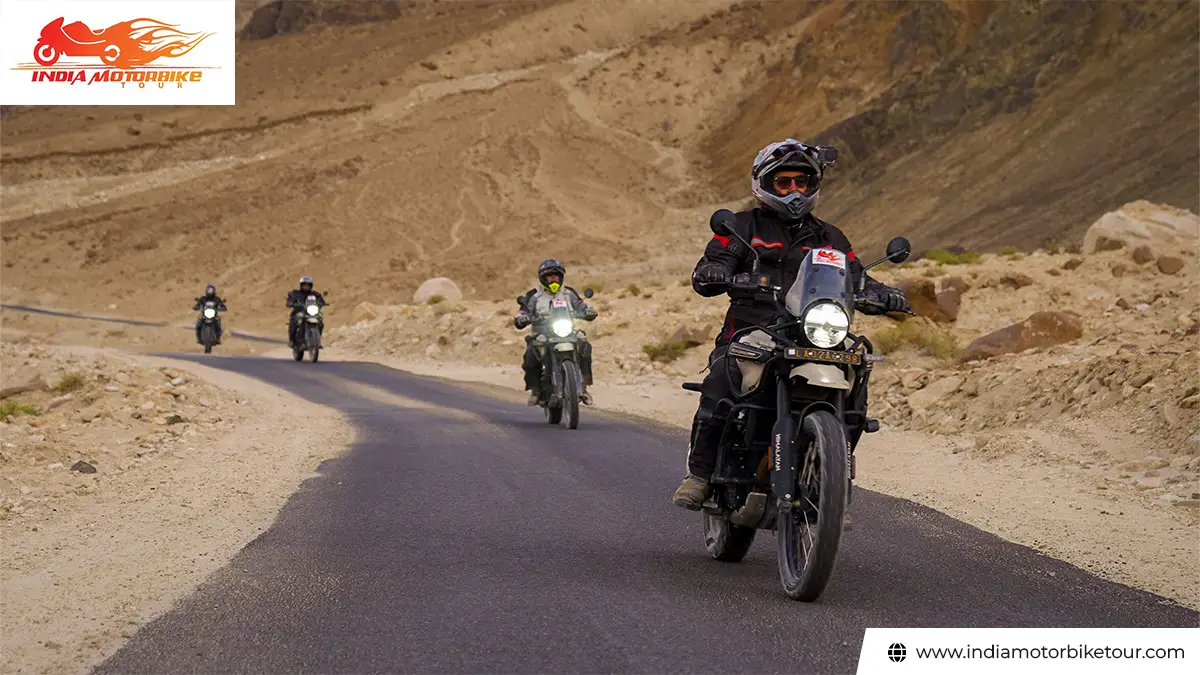 Highway Hunting with India Motorbike Tour